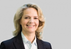  Ingrid-Helen Arnold , CIO and CPO, SAP SE